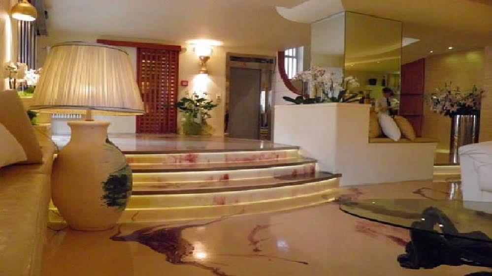 Hotel Derby Беллария-Иджеа-Марина Экстерьер фото